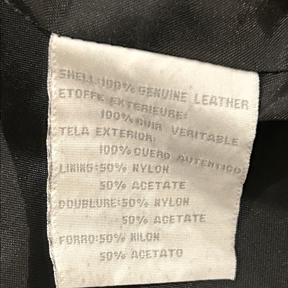Liz Claiborne Black Soft Leather Zip Up Jacket Women’s. Size Large Petite - Picture 5 of 5